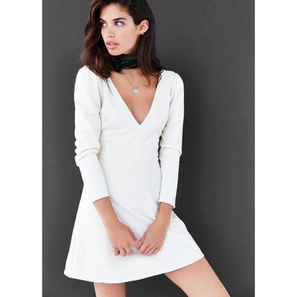 Urban Outfitters Ivory Jacquard Textured Knit Babydoll Dress XS - Picture 7 of 8